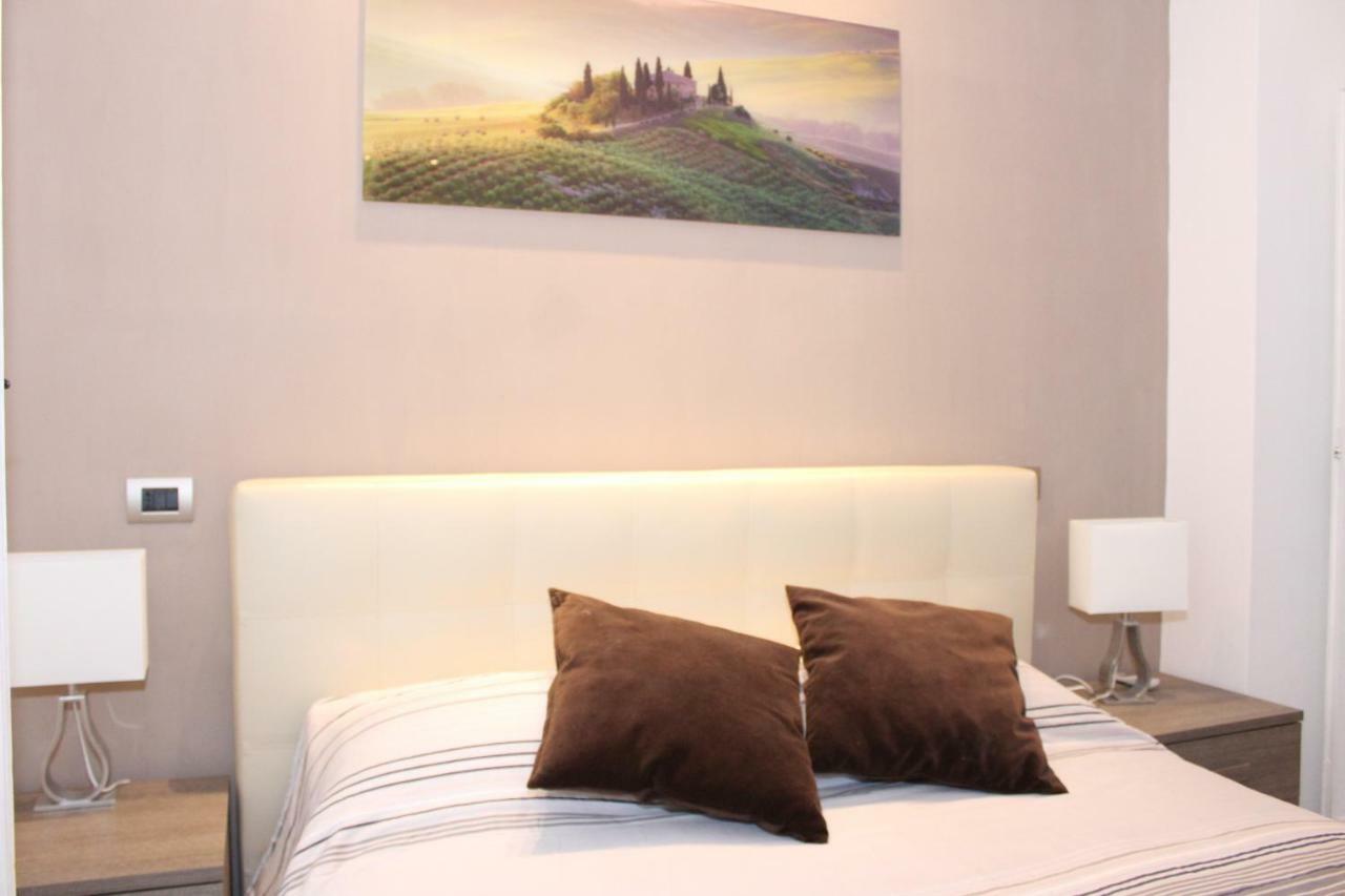 Art Apartment Ponte Vecchio Florens Exteriör bild