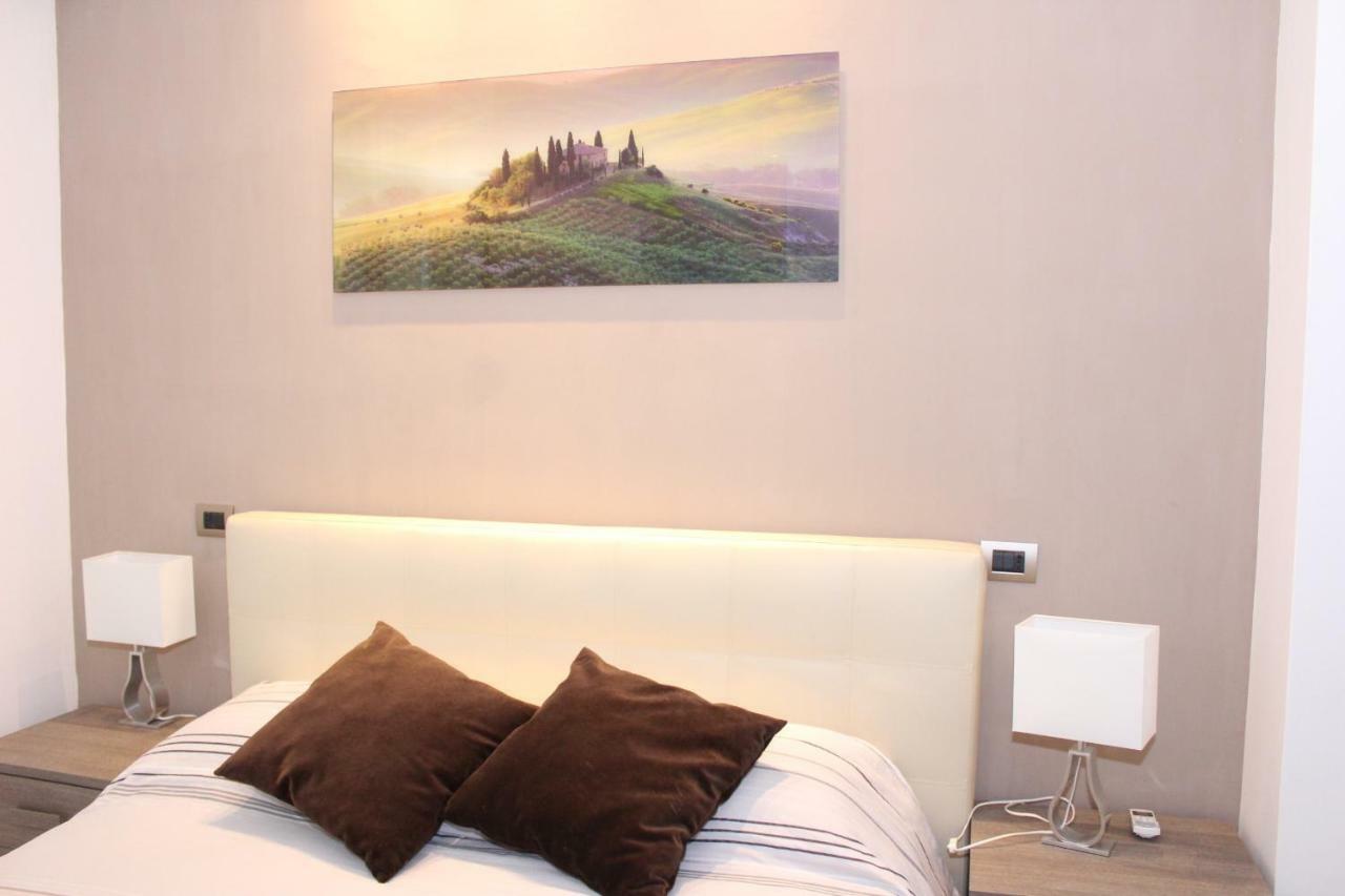 Art Apartment Ponte Vecchio Florens Exteriör bild